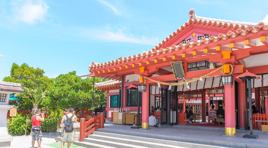 易遊x星宇沖繩輕旅行．JUNGLIA侏儸紀樂園．波之上神宮．瀨長島．半自助4天