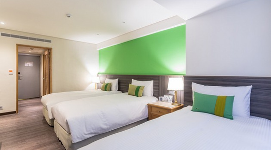 洛碁大飯店三貝茲