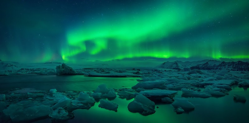 冰島極光藍冰洞健行、斯奈山半島、 雪上摩托車 10 天(冰島馬騎行、藍湖溫泉、冰島龍蝦海鮮總匯、4D飛越冰島、六晚探索極光)