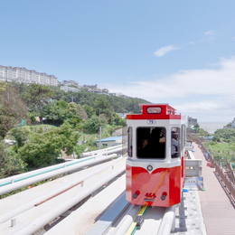 【高雄出發．激省釜山５日】彩妝一站、無霸烤蚌餐、膠囊列車、LUGE滑車、樂天樂園[含稅簽]