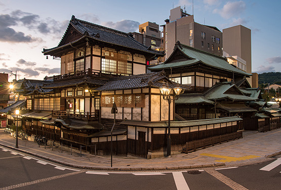 冬遊經典四國~日本地中海.季節採果.栗林公園.大步危遊船五日