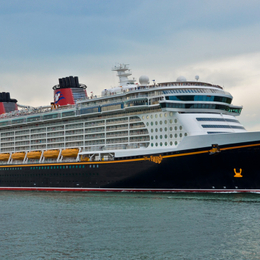迪士尼郵輪.Disney Fantasy 6 天 5 晚.Port Canaveral - 拿騷 - 班納曼鎮 - 漂流島 - Port Canaveral