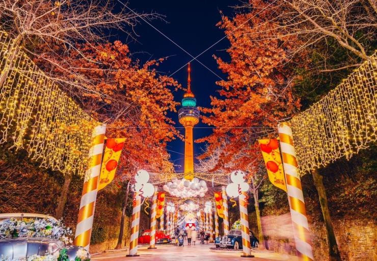 邱釜慶楓浪漫５天～佛國寺、梵魚寺、E-WORD、銀杏大道、海岸列車、塗鴉秀 (彩妝一站)