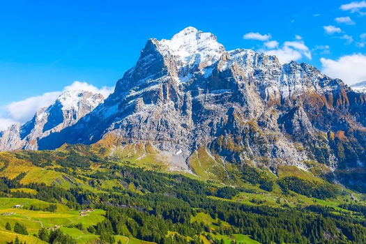 易起FUN寒假♯【一晚五星】德瑞童話大道、少女峰、新天鵝堡、黃金列車頭等艙10日