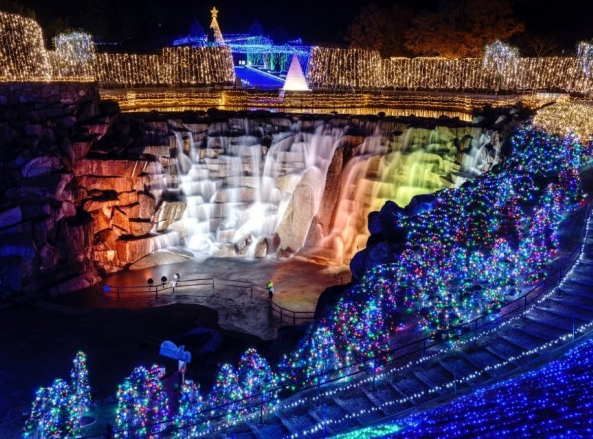 周末快閃【四國小旅行】四國夢幻彩燈季．小豆島橄欖公園x寒霞溪纜車．大步危峽谷遊船．金刀比羅宮．路面電車．溫泉4天
