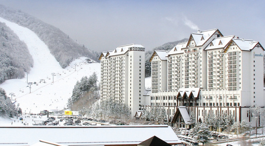 Alpensia滑雪度假村龍平滑雪多日遊