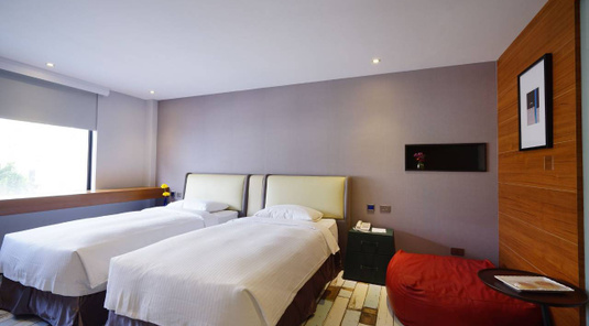 台南三道門建築文創旅店