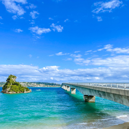 【超值沖繩５日】古宇利戀之島、人氣海博館海豚秀、AEON永旺來客夢、小希臘瀨長島、糸滿魚市場[含稅]