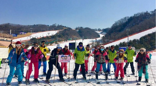 【早鳥】洪川大明S.A.滑雪學校1日遊