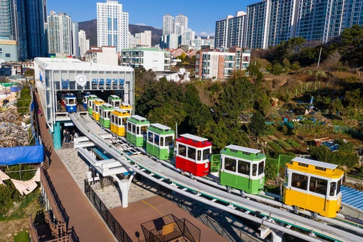 【絢麗釜山】LUGE斜坡滑車、彩虹列車、水族館、紅白燈塔.一站彩妝5日