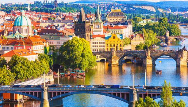 夏季揪團超省♯邂逅奧捷10日~漫步布拉格、雙遊船、夢幻哈修塔特、仙境國王湖、童話庫倫洛夫