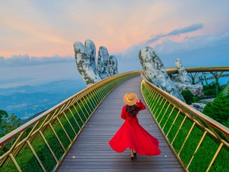 【全程五星版】夯峴港~巴拿山黃金佛手 會安古鎮 美山 花蟹+龍蝦餐 驚喜五日