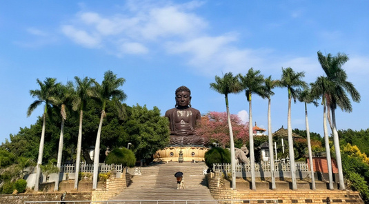 彰化．鹿港老街慢遊+貝林古堡+玻璃媽祖廟+王功夕陽1日