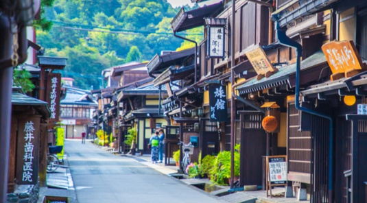 【買1送1】大阪/京都~高山。巴士來回票