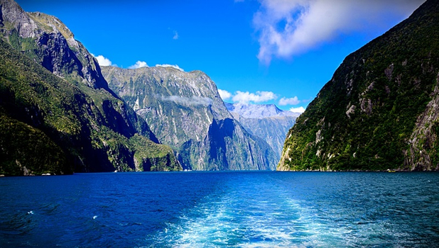 晚鳥限時搶♯紐西蘭旅遊｜紐航經典·保住隱士·但尼丁峽谷觀光列車·得獎酒莊·彩色地熱·藍光螢火蟲·美食美酒·慢遊南北島10天(直飛)