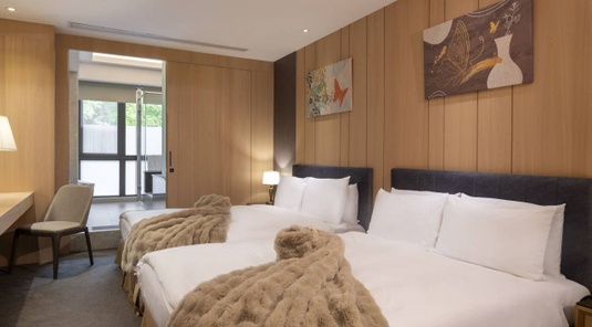 天成逸旅-蝴蝶谷