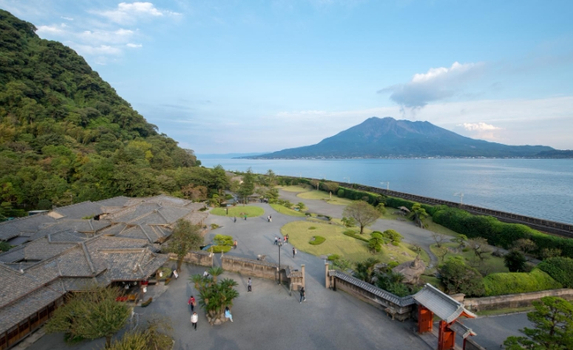 【南北九州全覽５日】湯布院、阿蘇山、熊本城、球泉洞、櫻島遊船、指宿沙浴、仙巖園[含稅簽]