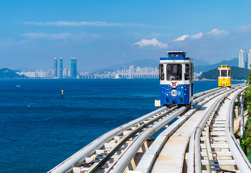 釜山玩美時光５天～LUGE斜坡滑車、膠囊列車、海景咖啡、松島纜車、大紅蟹盛宴《長榮午晚》