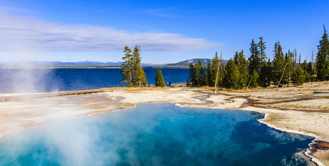 夏季揪團早鳥省♯最高省１萬》經典美西黃石｜季節限定｜六大國家公園、拱門奇景、紀念碑谷、羚羊峽谷、傑克遜小鎮、華麗美洲１２日