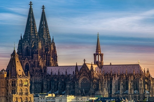 夏季揪團超省♯華麗歐洲、德比荷~科隆大教堂、童話三城遊船、鹿特丹方塊屋、羅曼蒂克大道10日