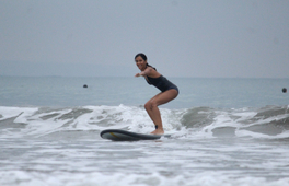 庫塔衝浪課（Bali Wau Surf提供）