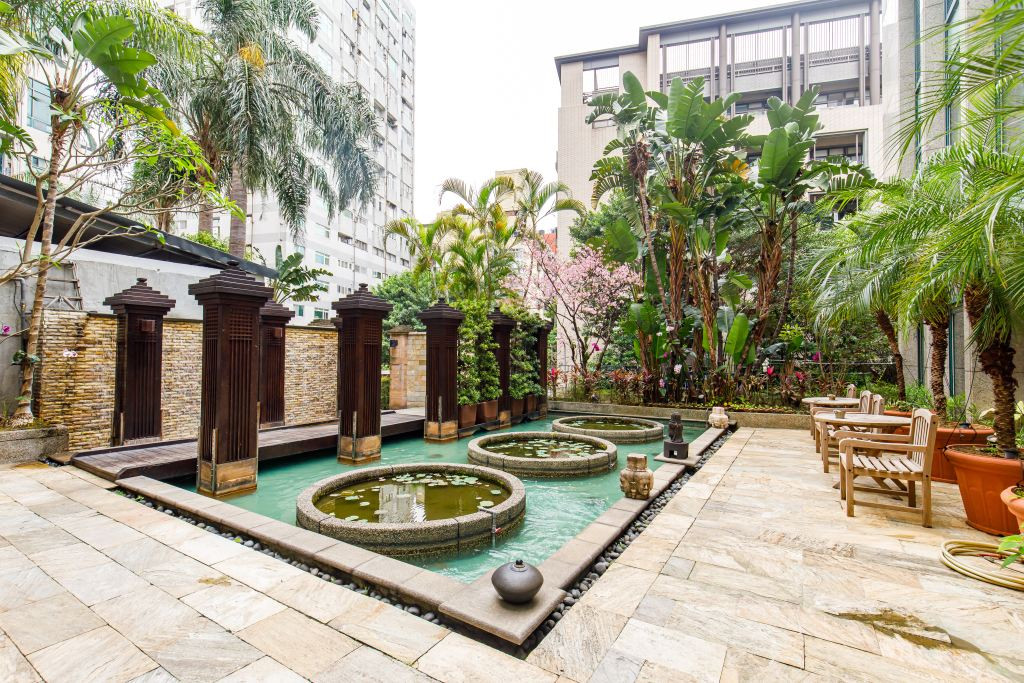 可体会到这崭新宁静的泡汤空间,【山乐温泉会馆】所提供给您的不只是