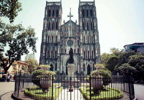 低價來襲♯【破盤召集】北越5天~經典日遊下龍灣、舟遊世外桃源陸龍灣、三十六古街、百年聖若瑟教堂、米其林越式風味餐