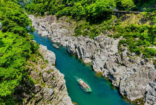 促銷高松四國～松山城纜車、雲之上檮原町、名園名景漫遊、道後溫泉足湯五日