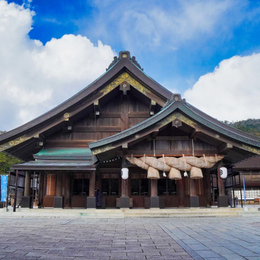 【山陰神話曲】出雲大社.絕美砂丘.松江城遊覽船.特色花迴廊.白兔神社.白壁土藏群.鳥取和牛.名湯饗宴4天(不進免稅店)