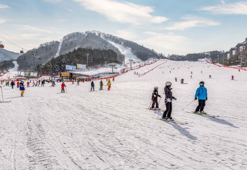 韓國江華島冰釣５天～汗蒸幕、滑雪、塗鴉秀、全程四星飯店、弘大商圈、走彩妝