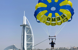 迪拜滑翔傘體驗