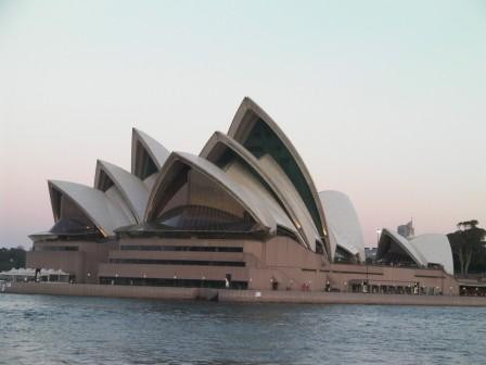 紐澳家族(假期)-黃金雪雙城8+1天(★網卡★★德國風味料理)