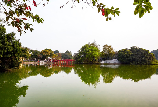 北越超值選～山水雙龍灣、下龍灣遊船、纜車摩天輪、水上木偶劇場五日