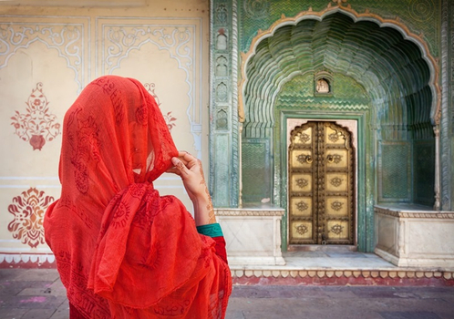 易起FUN寒假♯旅展-$3,000》印度金三角8日(高雄)│五晚五星及皇宮飯店、絕美泰姬陵、琥珀堡、阿克薩達姆神廟