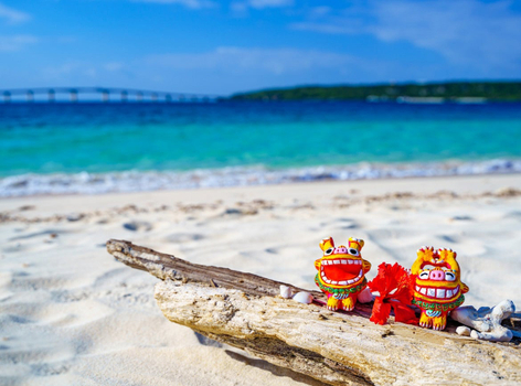 【沖繩星旅行】人氣海豚表演．玉泉洞．震撼大鼓秀．絕景星野咖啡．古宇利島．小希臘～瀨長島．燒肉吃到飽４天