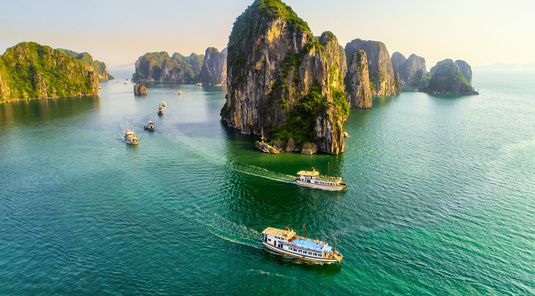 特選北越|新世界七大奇景下龍灣.陸龍灣小舟.上水木偶戲.越共咖啡冰沙五日