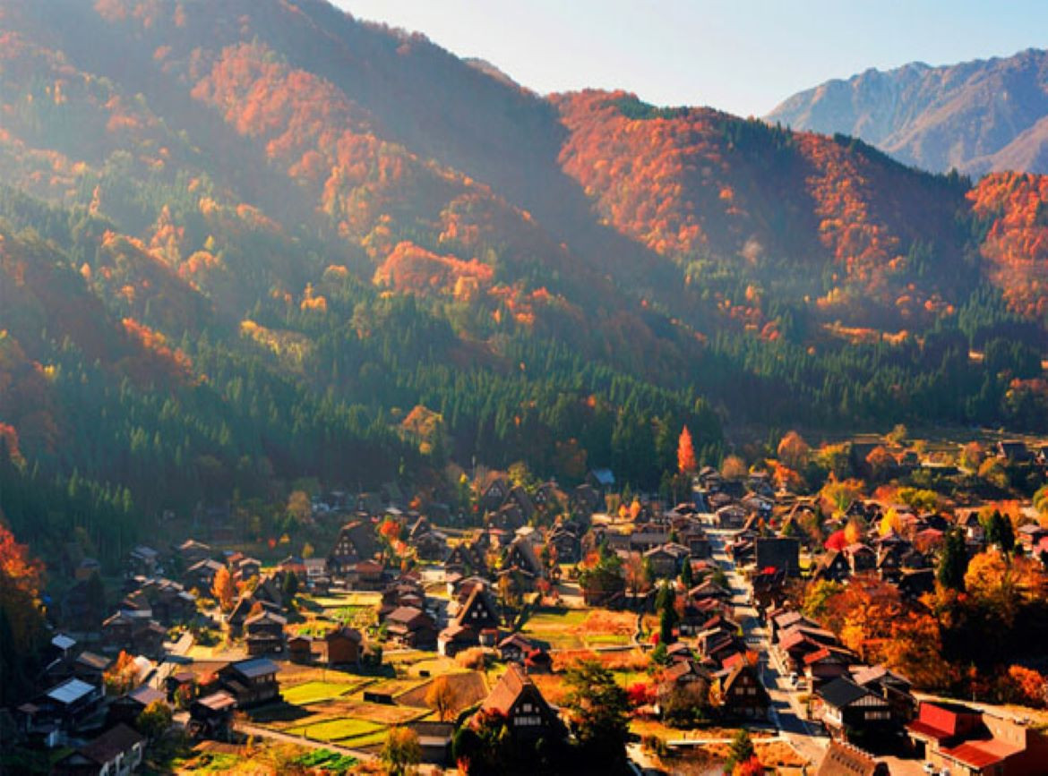 【北陸楓物語】奧之細道鶴仙溪．長良川鐵道．庄川峽遊船．那谷寺．童話合掌村．兼六園．飛驒高山．氣比神宮．雙溫泉5天