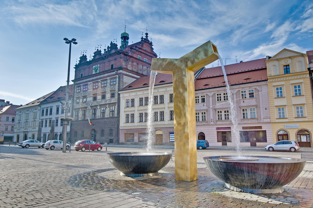 main-photo