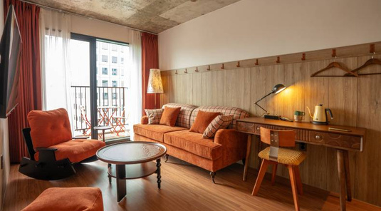 布魯克林藍調酒店✈５天４夜