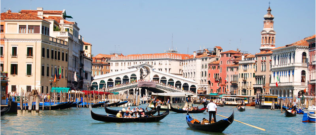 暑假先卡位♯義國風情~浪漫義大利10天【長榮直飛、五漁村、天空之城、義式高鐵、古堡酒庄品酒之旅、貢多拉遊船、網卡】