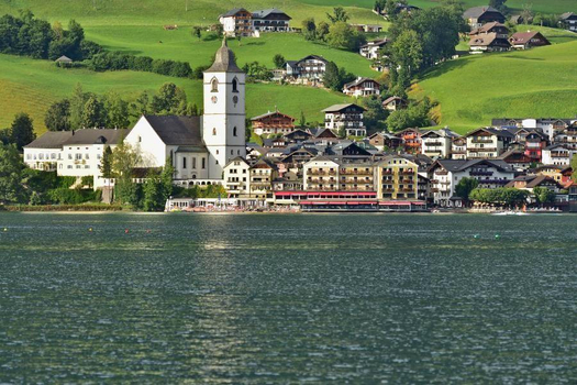 晚鳥限時搶♯特惠奧捷｜雙遊船、童話小鎮、布拉格連泊三晚、梅爾克、維也納購物10日