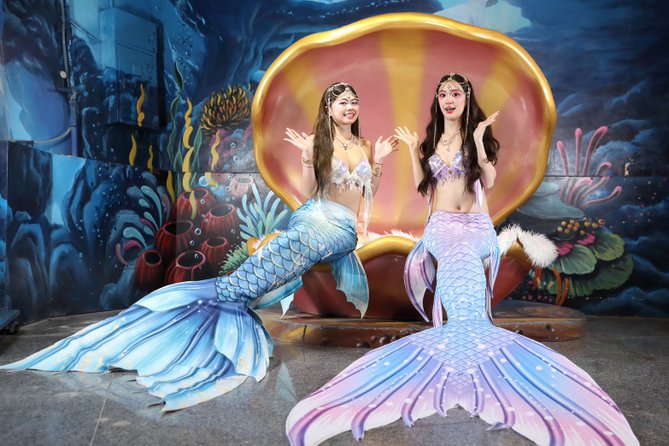 ▼ 夢幻人魚夜未眠:親親人魚體驗~穿上美美的人魚尾巴、畫上人魚妝容拍照互動 ▼ 夢幻人魚夜未眠:親親人魚體驗~穿上美美的人魚尾巴、畫上人魚妝容拍照互動