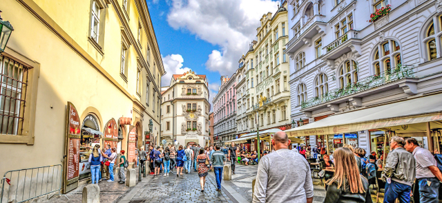 年終揪團特賣♯閃耀奧地利・浪漫捷克10天