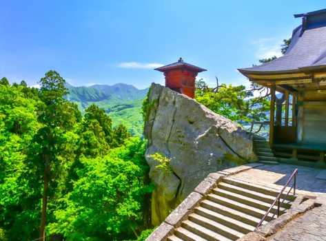 特惠一口價【夏FUN東北】男鹿半島生剝鬼太鼓.銀山溫泉.秋田內陸鐵道.萌萌北極熊.山形山寺.燒肉吃到飽.雙溫泉 5天