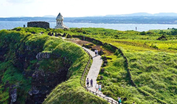 【易遊嚴選】EZ韓國釜慶雙城~梵魚寺、佛國寺、東萊邑城、瞻星台、海東龍宮寺、海雲台列車五天