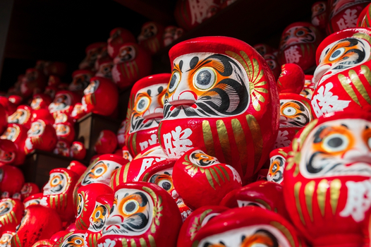 小資關西三都輕旅行伴自助 5 日｜神戶中華街、有馬足湯體驗、北野異人館、京都嵐山竹林、可愛達摩勝尾寺（兩人一室一中床方案）