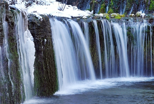 跟團即食行樂♯花團錦簇春意盎然~桃花嫣红~滿天星空.溫泉饗宴六日(名.東)