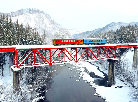 秋冬特惠【東北星限定】小岩井彩燈季.銀山溫泉.猊鼻溪輕舟.秋田內陸鐵道.男鹿半島生鬼太鼓.米澤和牛.名湯三溫泉 5天