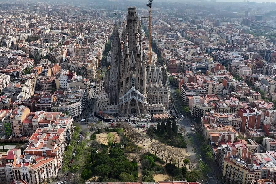 春季揪團省♯【聰明玩家】西班牙、探訪畢卡索、馬德里、聖家堂、阿罕布拉宮10日