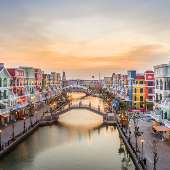 【破盤下殺】【富國島悠閒５日】富國大世界、纜車日落沙灘、夜釣小管、地中海小鎮夜市、五星翡翠灣[含稅]